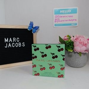 Marc Jacobs Very Merry Cherry O!MEGA Glaze